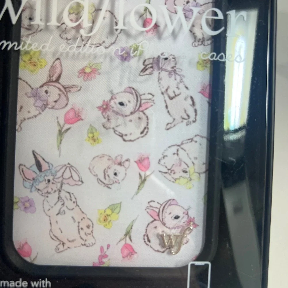 Wildflower Limited Edition iPhone 15 Case Bunnies in Bonnets Design NIP